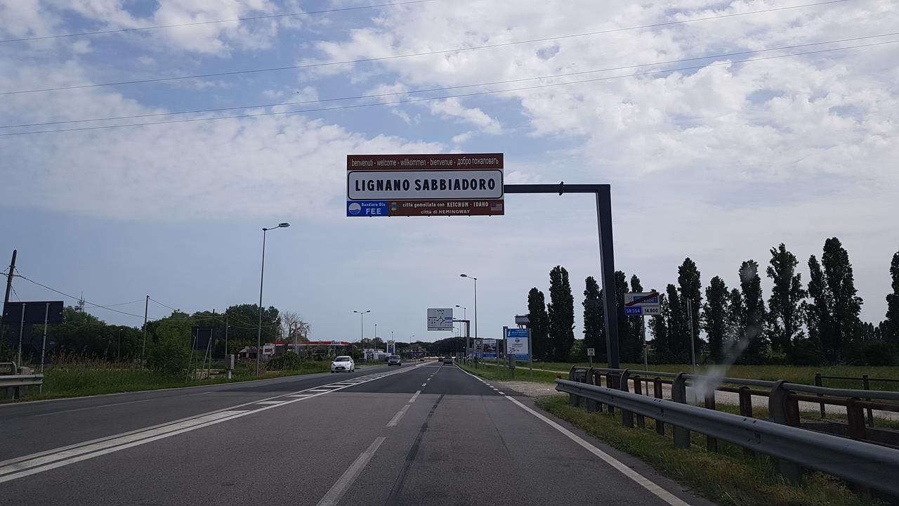 Appartamento Magnolia Линяно Сабиадоро Екстериор снимка